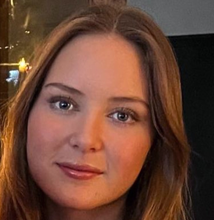 Cayla Mir 20 år