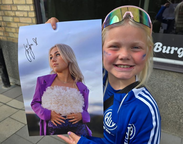 Nora Kimmehed 9 år